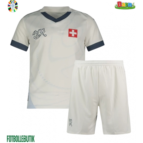 Schweiz Bortaställ Barn EM 2024 Kortärmad (+ Korta byxor)